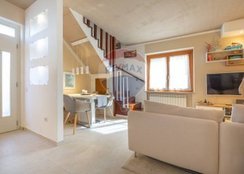 Soggiorno - Independent house Contrada Montupoli Foro
63, Miglianico - photo 2