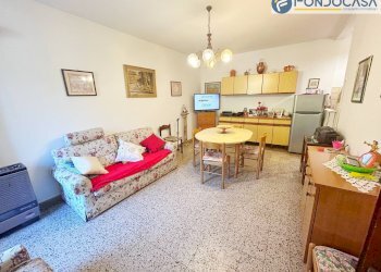 soggiorno e zona pranzo - Rustico Via Solaio, Pietrasanta - foto 2