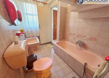 primo bagno piano terra - Rustico Via Solaio, Pietrasanta - foto 8