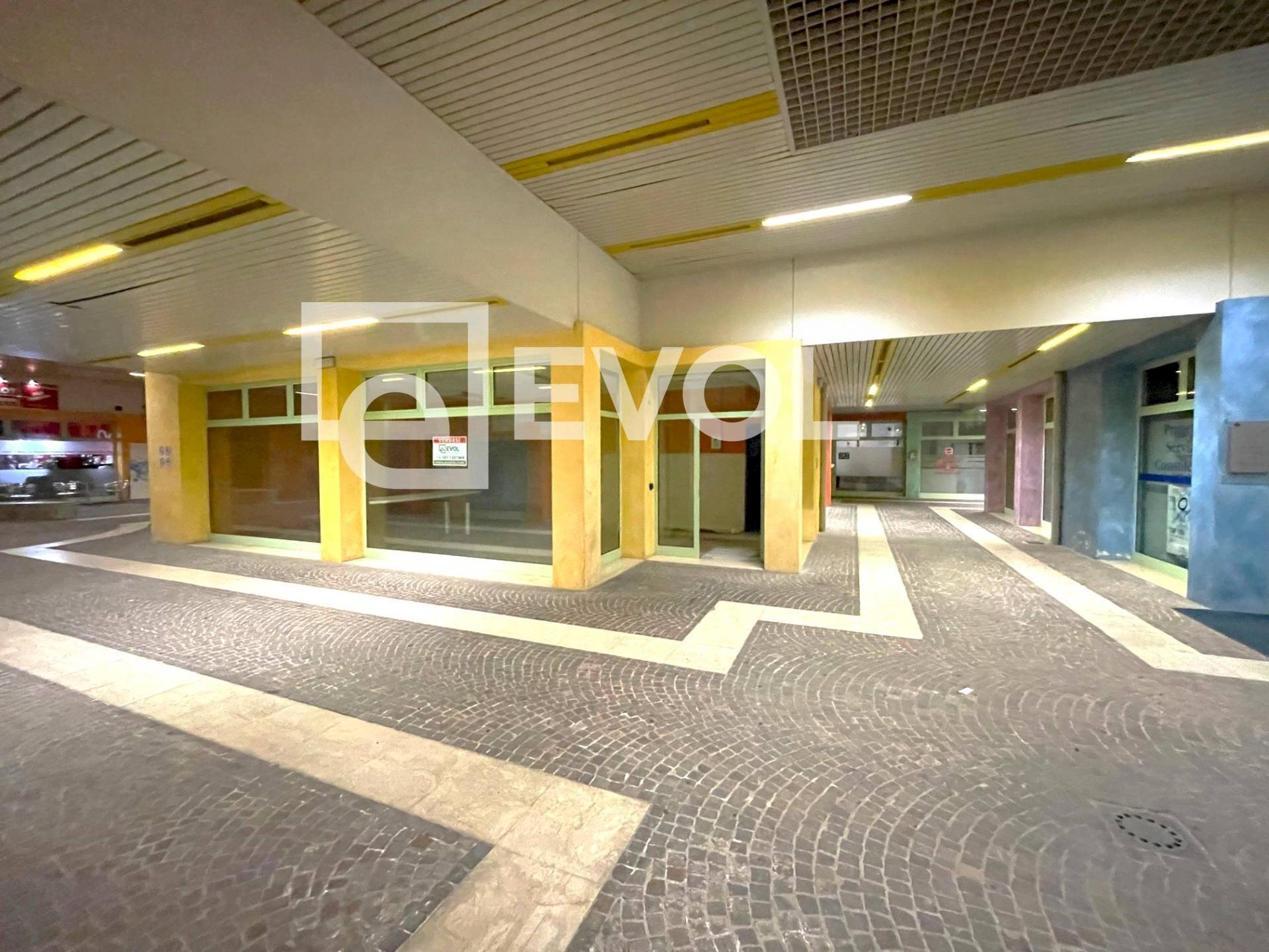 Foto 1 - Locale Commerciale via Sottopovolo
 
85, Latisana - foto 1