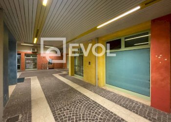 Foto 4 - Locale Commerciale via Sottopovolo
 
85, Latisana - foto 4