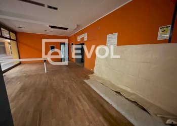 Foto 6 - Locale Commerciale via Sottopovolo
 
85, Latisana - foto 6