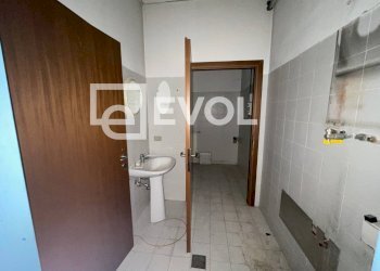 Foto 9 - Locale Commerciale via Sottopovolo
 
85, Latisana - foto 9