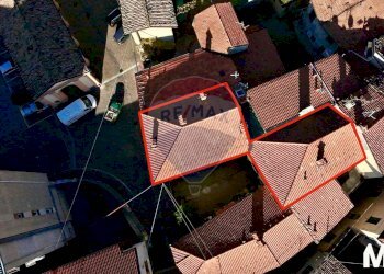 Posizione della mappa - Casa indipendente via Chiesa
 
6, Canzo - foto 7