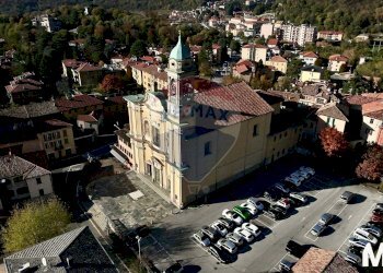 Edificio all\'aperto - Casa indipendente via Chiesa
 
6, Canzo - foto 8