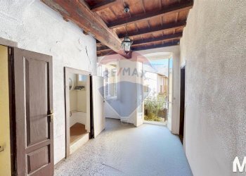 Hall / corridoio - Casa indipendente via Chiesa
 
6, Canzo - foto 14
