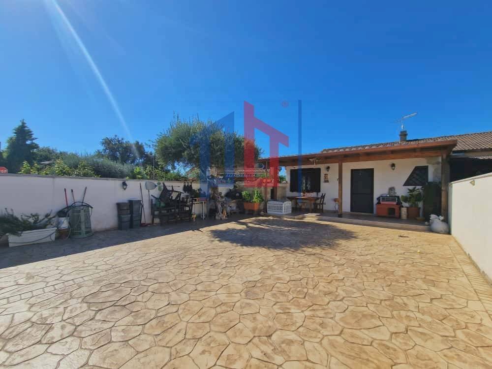 Foto 1 - Villa via napoli
 
82, Ardea - foto 1