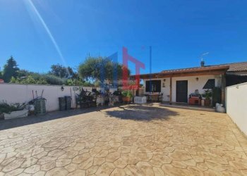 Foto 1 - Villa via napoli
 
82, Ardea - foto 1