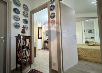 Hall / corridoio - Villa Via Aula
 
29, Valderice - photo 17