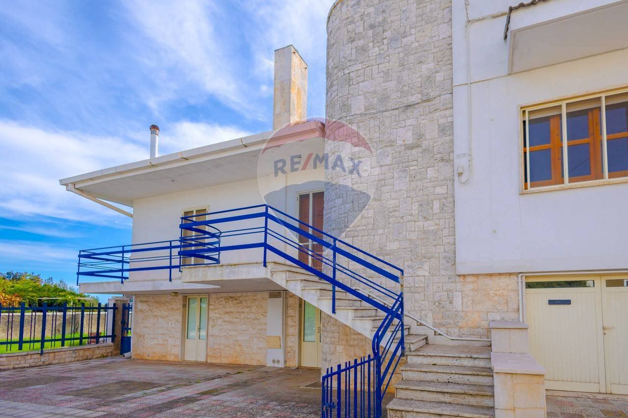 Terrazza - Villa Via Alcide De Gasperi
 
21, Alberobello - foto 2