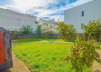 Giardino - Villa Via Alcide De Gasperi
 
21, Alberobello - foto 4