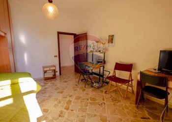 Sala da pranzo - Villa Via Alcide De Gasperi
 
21, Alberobello - foto 16