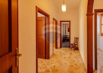 Hall / corridoio - Villa Via Alcide De Gasperi
 
21, Alberobello - foto 21
