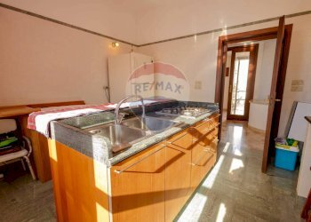 Cucina - Villa Via Alcide De Gasperi
 
21, Alberobello - foto 29