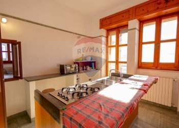 Camera / camera da letto - Villa Via Alcide De Gasperi
 
21, Alberobello - foto 30