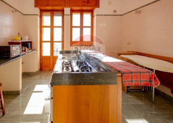 Cucina - Villa Via Alcide De Gasperi
 
21, Alberobello - foto 31
