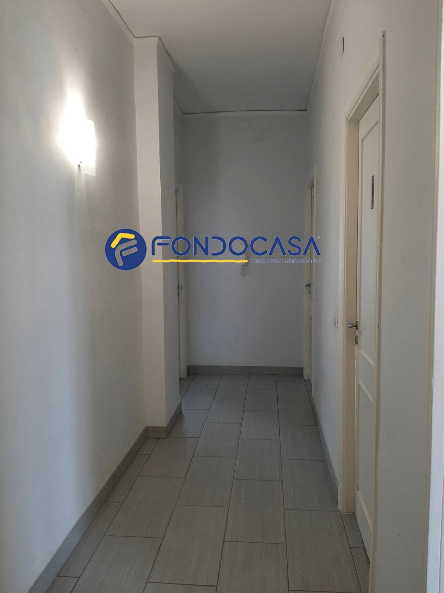 Foto 2 - Trilocale via roma
 
1, Giugliano in Campania - foto 2