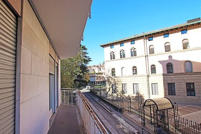 Balcone - Trilocale via san benedetto, Bergamo - foto 1