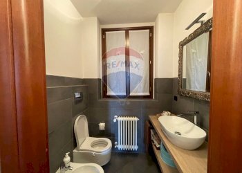 Bagno - Villa via Primo Maggio
 
13, Montano Lucino - foto 31