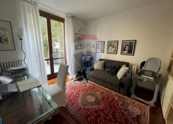 Sala da pranzo - Villa via Primo Maggio
 
13, Montano Lucino - foto 43