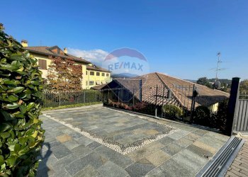 Edificio all\'aperto - Villa via Primo Maggio
 
13, Montano Lucino - foto 46