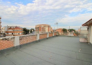 Foto 10 - Casa indipendente via carducci
 
10, Civitanova Marche - foto 10