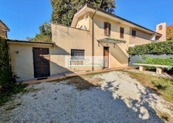 Foto 1 - Casa semi indipendente Via Pisanica, Pietrasanta - foto 1