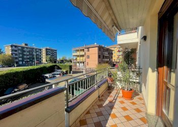 Terrazzo - Trilocale strada Statale per Genova, Tortona - foto 5