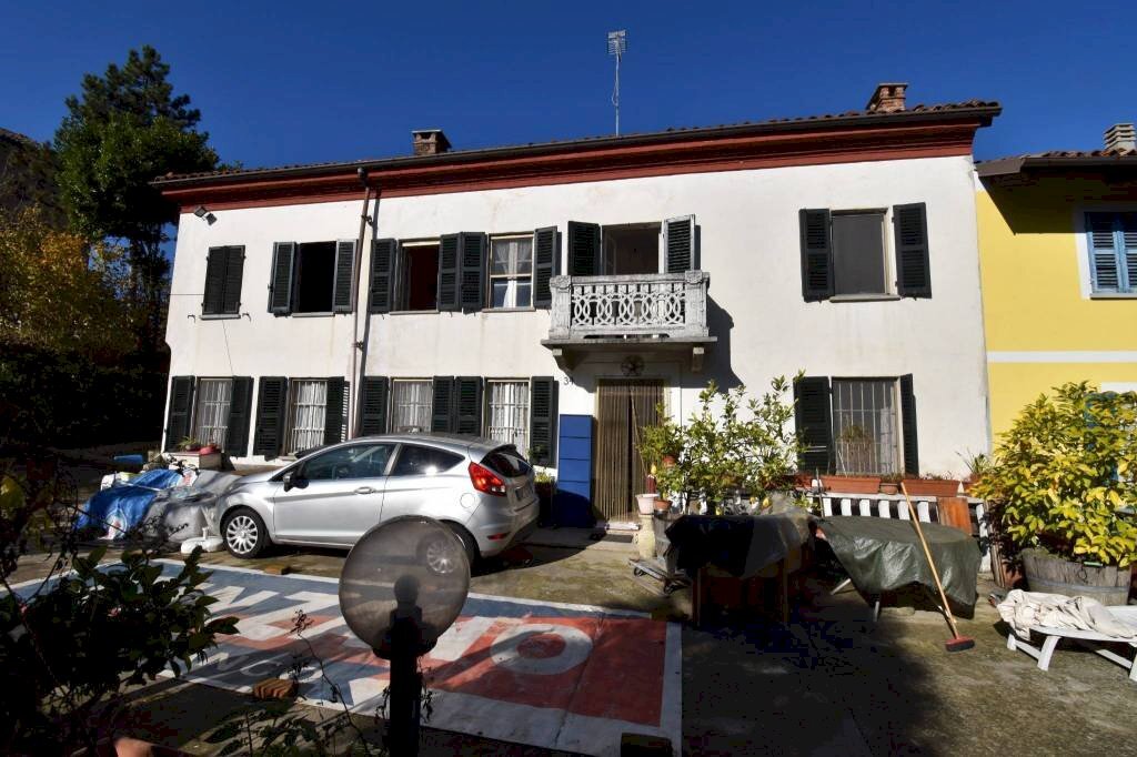 Facciata - Rustico via Collina Forni, Montaldo Scarampi - foto 2