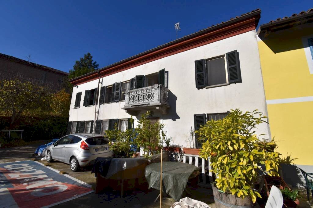 Facciata - Rustico via Collina Forni, Montaldo Scarampi - foto 1