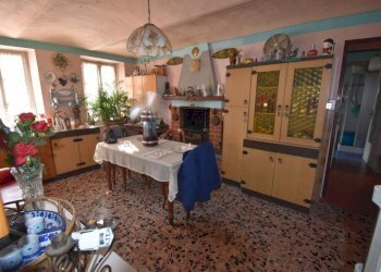 Salone - Rustico via Collina Forni, Montaldo Scarampi - foto 16