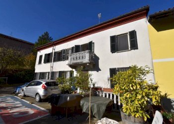 Facciata - Rustico via Collina Forni, Montaldo Scarampi - foto 1