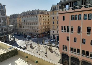 Vista - Ufficio piazza Piccapietra, 76, Genova - foto 4