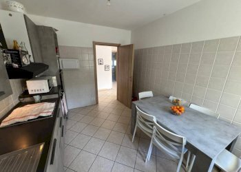 Cucina - Trilocale via Orocco, 5, Comerio - foto 23