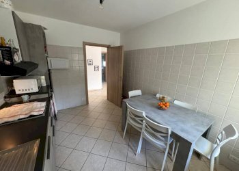 Cucina - Trilocale via Orocco, 5, Comerio - foto 25