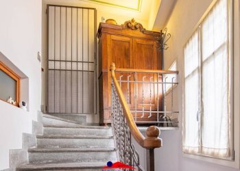 Interno palazzo - Villa piazza 20 Settembre, 11, Saluzzo - foto 6