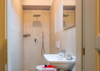 Bagno - Villa piazza 20 Settembre, 11, Saluzzo - foto 24