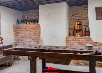 Interno non residenziale - Villa piazza 20 Settembre, 11, Saluzzo - foto 37