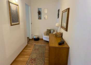 Corridoio - Trilocale via Laura Bassi Veratti, Bologna (zona Murri) - foto 5