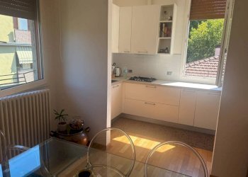 Cucina - Three-room apartment via Laura Bassi Veratti, Bologna (neighborhood Murri) - photo 3