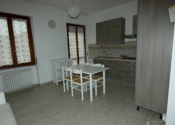 Cucina - Trilocale via Nazario Sauro, Alba - foto 16