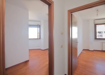 Foto 18 - Trilocale Via Zanotti Bianco
 
15, Roma - foto 18