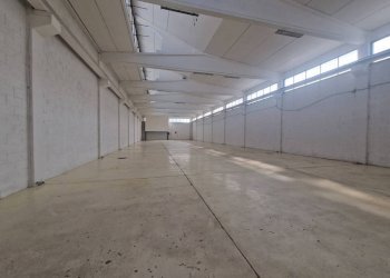 Magazzino - Capannone via delle Industrie, Arese - foto 6