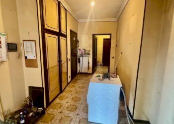 Corridoio - Appartamento via San Giuseppe, 30, Biella - foto 12