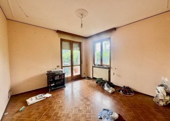 Camera da letto - Appartamento via San Giuseppe, 30, Biella - foto 16