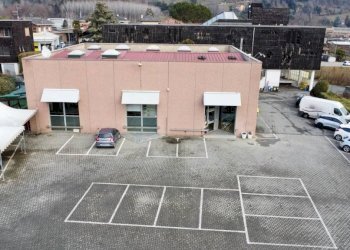 Facciata - Shop via Milano, 94, hamlet Chiavazza, Biella - photo 2