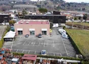 Facciata - Shop via Milano, 94, hamlet Chiavazza, Biella - photo 3