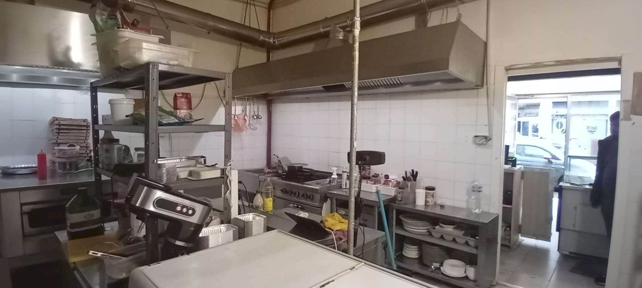 04f26b74-9e32-4759-aba6-1ddf997b8b27 - Alimentari - Gastronomia via Meda, Milano - foto 2