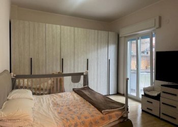 Camera da letto - Villa via Raffaello, Pomezia - photo 19