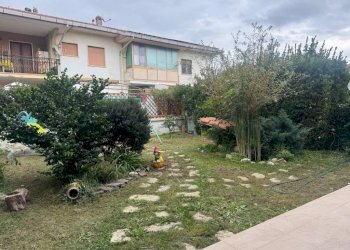 Giardino - Villa via Raffaello, Pomezia - photo 35